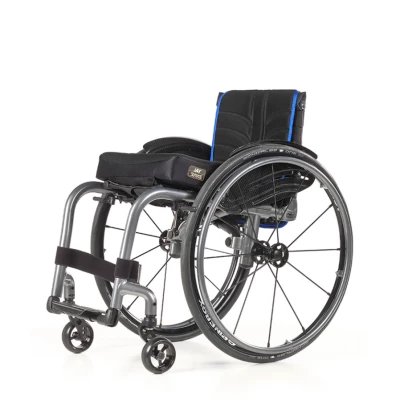 Invalidní vozík mechanický Quickie Xenon² foto